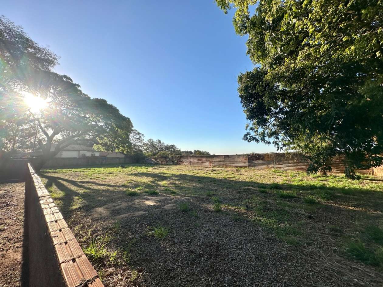 Chácara, 4 quartos, 4640 m² - Foto 9