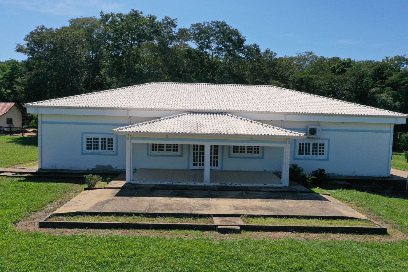 Fazenda, 1825 m² - Foto 1