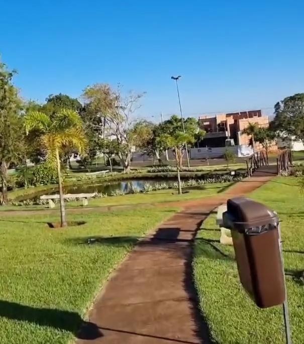 Terreno, 300 m² - Foto 11
